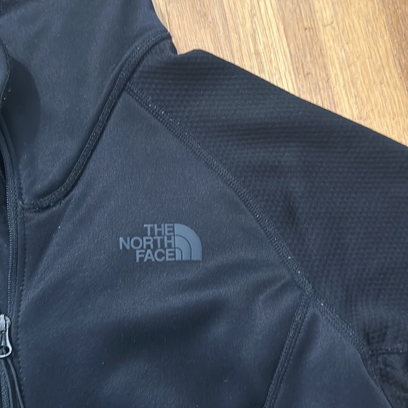 North Face | Women’s black fitted zip up jacket - Picture 2 of 16